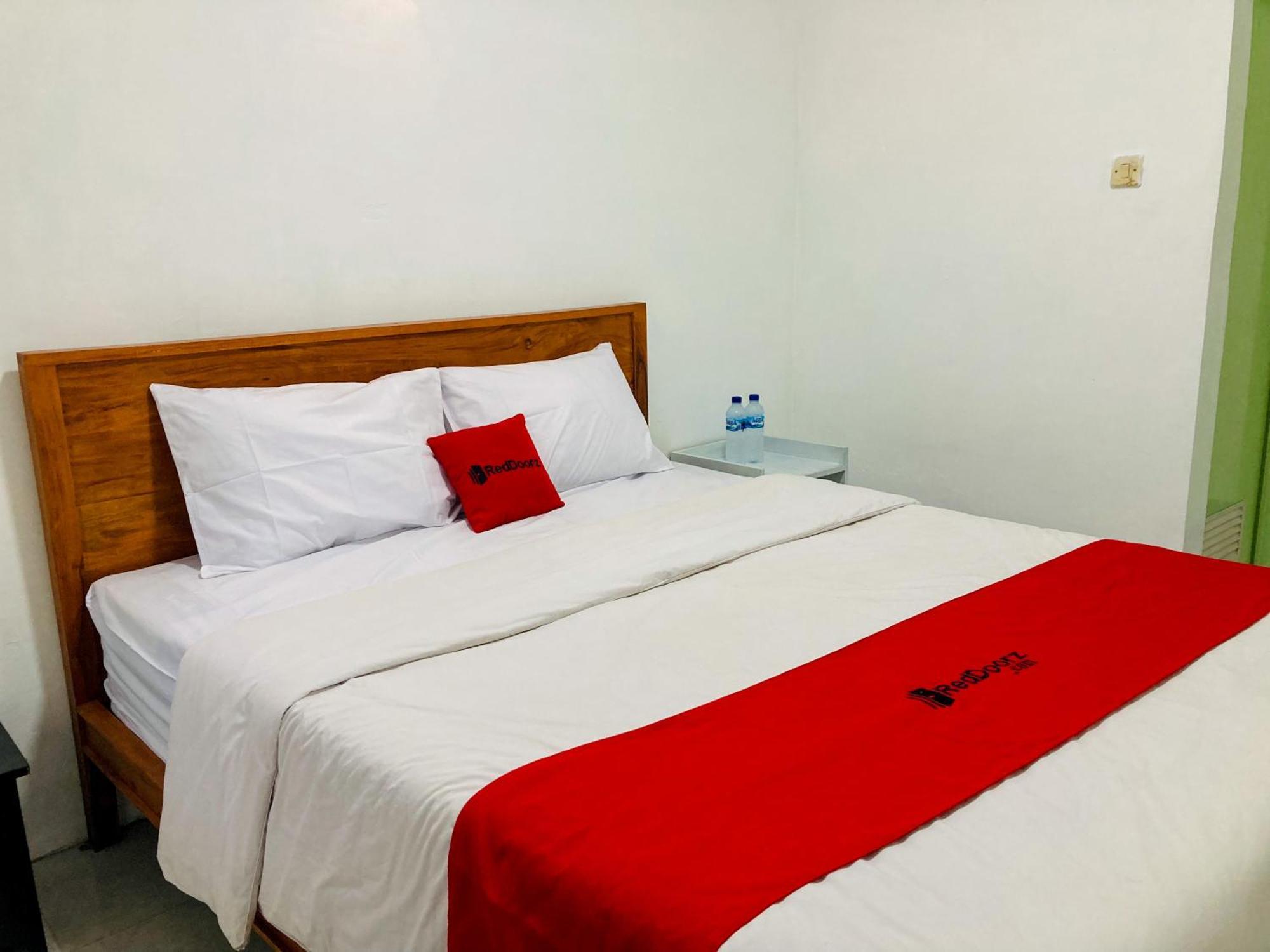 Reddoorz Syariah Near Umy Yogyakarta 2 Otel Ngabean Dış mekan fotoğraf