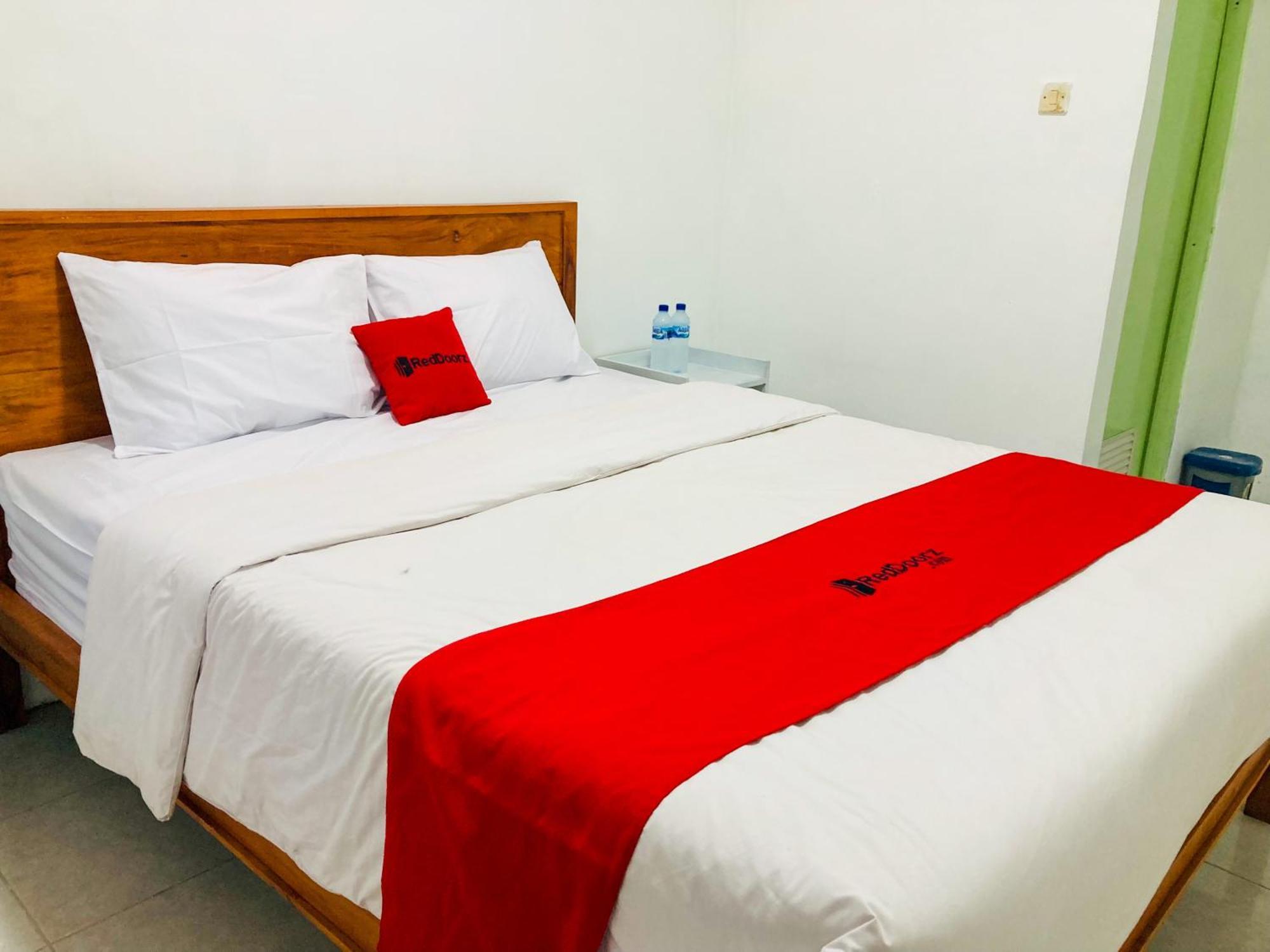 Reddoorz Syariah Near Umy Yogyakarta 2 Otel Ngabean Dış mekan fotoğraf