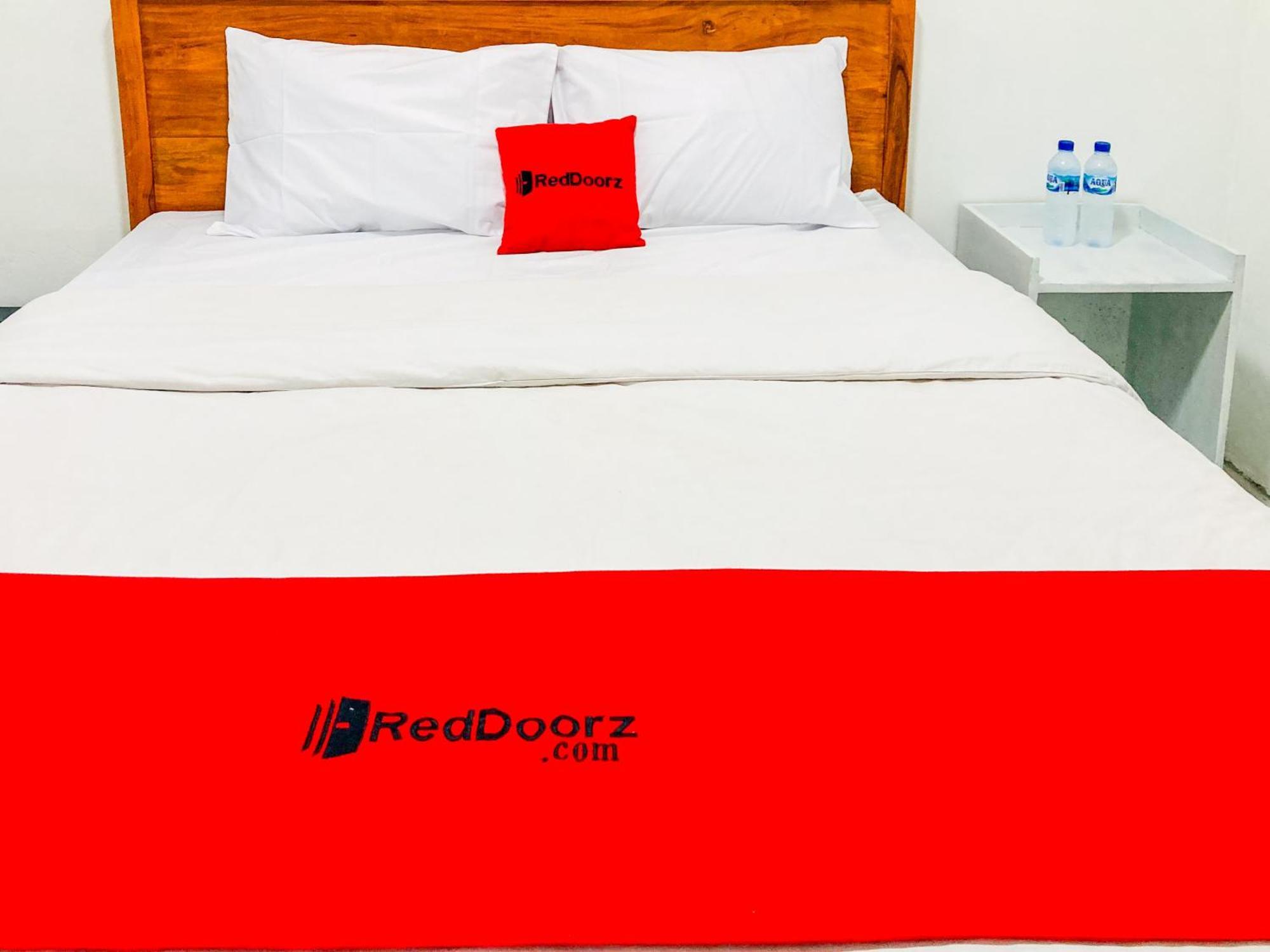 Reddoorz Syariah Near Umy Yogyakarta 2 Otel Ngabean Dış mekan fotoğraf