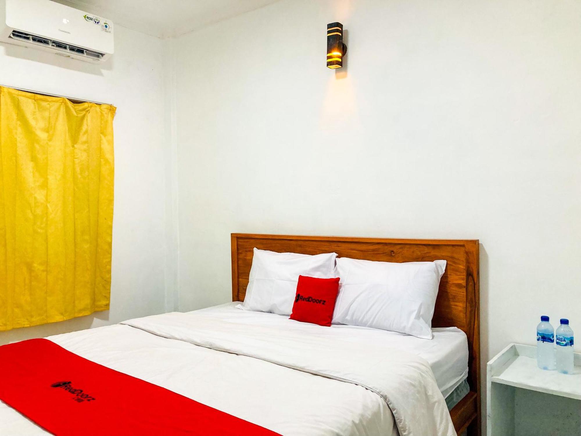 Reddoorz Syariah Near Umy Yogyakarta 2 Otel Ngabean Dış mekan fotoğraf